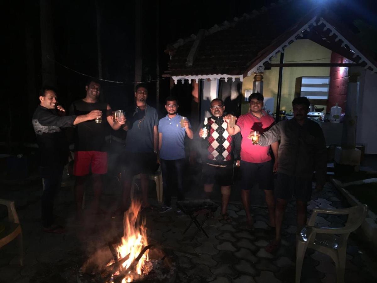 Silver Shadow Homestay Chikmagalur Luaran gambar